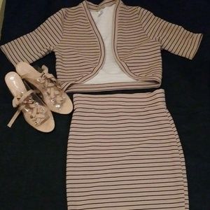Jacket and pencil skirt set ( shoes not included)